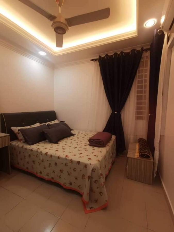 Homestay Kasturi Presint 17 Pangsapuri *