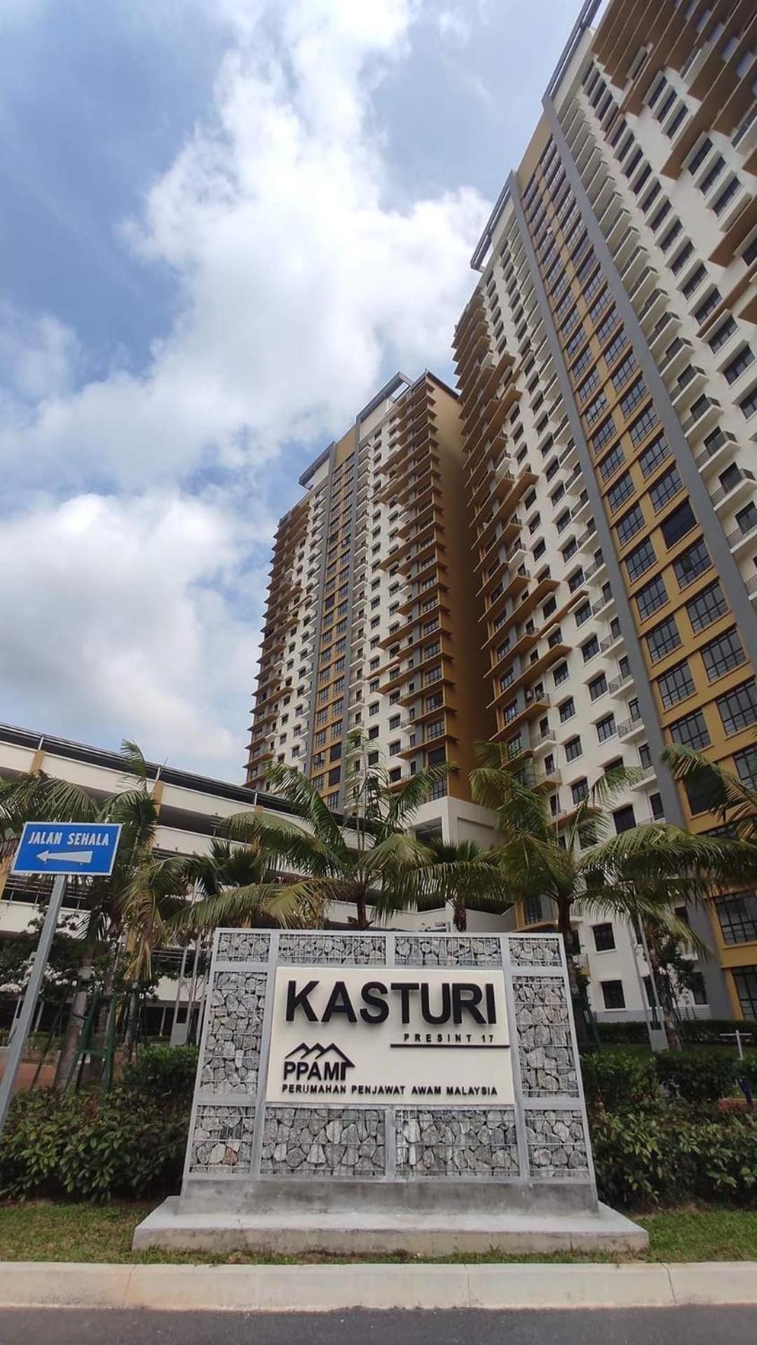 Pangsapuri Homestay Kasturi Presint 17